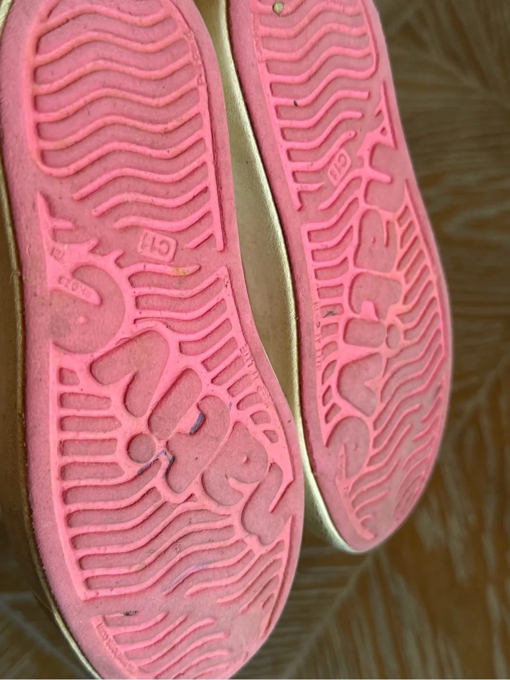 Native Pink Slip-Ons  with White Toe Caps - Girls 11